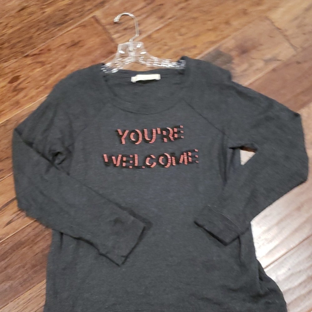Tee shirt